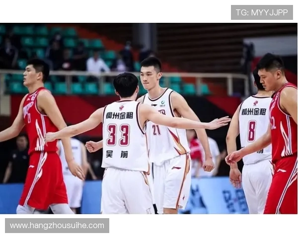 CBA精彩回放广东队与浙江队激战全场精彩瞬间回顾